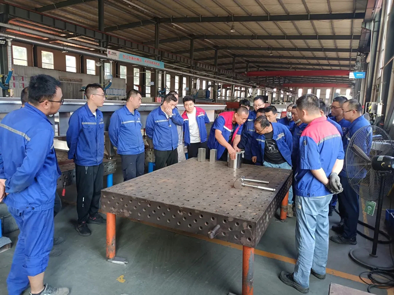 《提升技能，鑄就未來：公司焊工技能培訓火熱進行》